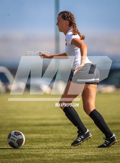 Thumbnail 3 in  Albuquerque Academy vs. Rio Grande (Abq Metro Championships) photogallery.