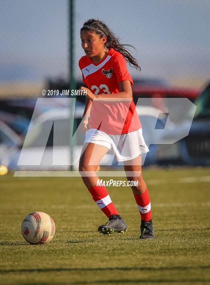 Thumbnail 3 in  Albuquerque Academy vs. Rio Grande (Abq Metro Championships) photogallery.