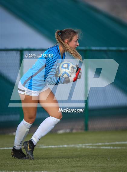 Thumbnail 3 in  Albuquerque Academy vs. Rio Grande (Abq Metro Championships) photogallery.