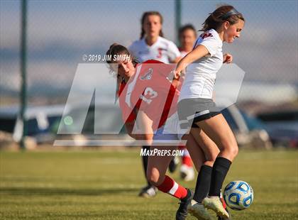 Thumbnail 1 in  Albuquerque Academy vs. Rio Grande (Abq Metro Championships) photogallery.
