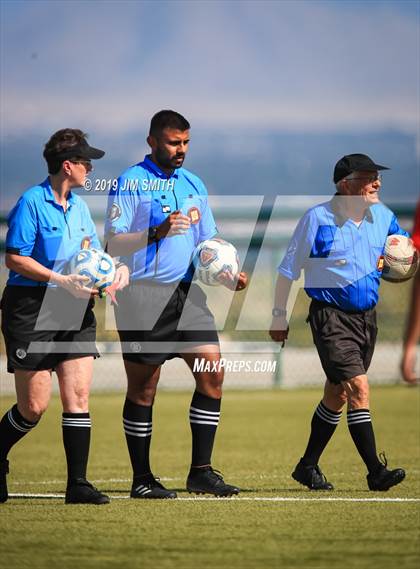 Thumbnail 3 in  Albuquerque Academy vs. Rio Grande (Abq Metro Championships) photogallery.