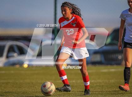 Thumbnail 2 in  Albuquerque Academy vs. Rio Grande (Abq Metro Championships) photogallery.