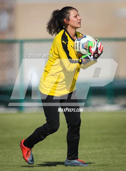 Thumbnail 1 in  Albuquerque Academy vs. Rio Grande (Abq Metro Championships) photogallery.