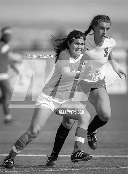 Thumbnail 2 in  Albuquerque Academy vs. Rio Grande (Abq Metro Championships) photogallery.
