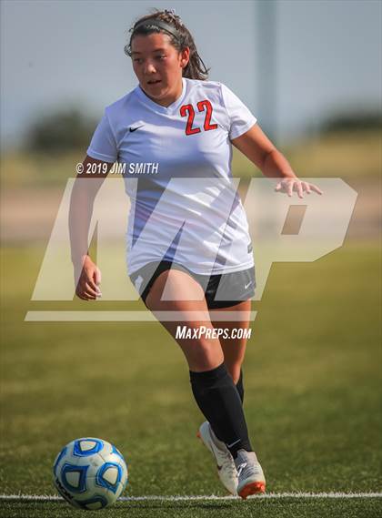 Thumbnail 1 in  Albuquerque Academy vs. Rio Grande (Abq Metro Championships) photogallery.