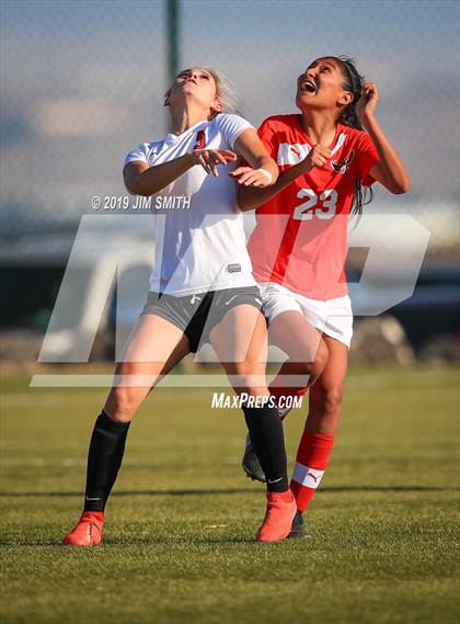 Thumbnail 2 in  Albuquerque Academy vs. Rio Grande (Abq Metro Championships) photogallery.