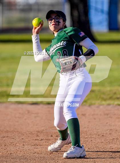 Thumbnail 1 in Bonita @ Charter Oak photogallery.