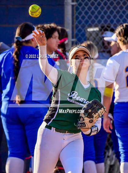 Thumbnail 2 in Bonita @ Charter Oak photogallery.