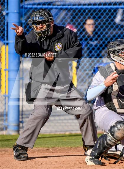 Thumbnail 2 in Bonita @ Charter Oak photogallery.
