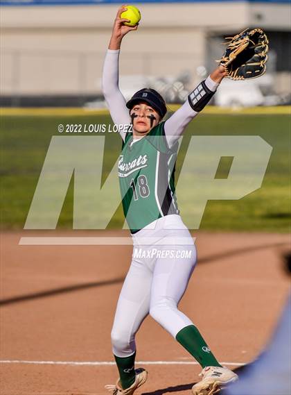 Thumbnail 1 in Bonita @ Charter Oak photogallery.