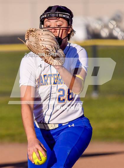 Thumbnail 1 in Bonita @ Charter Oak photogallery.