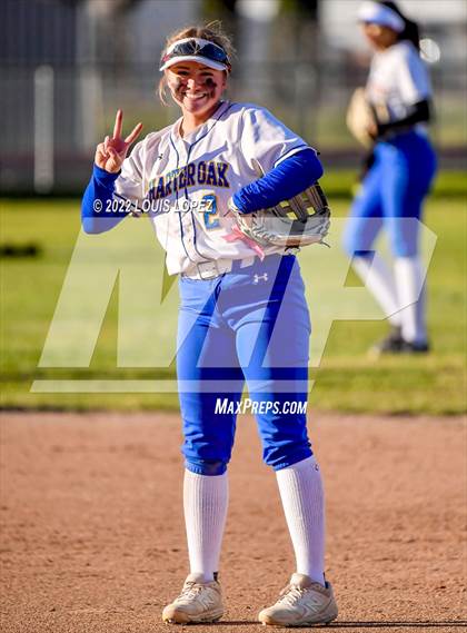 Thumbnail 1 in Bonita @ Charter Oak photogallery.