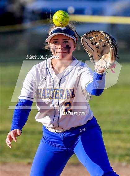 Thumbnail 1 in Bonita @ Charter Oak photogallery.