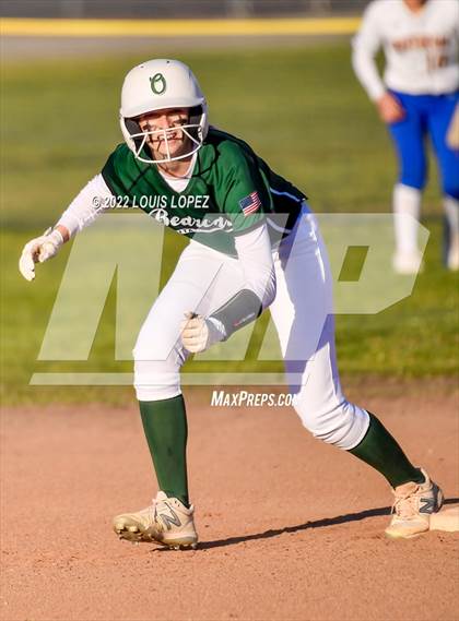 Thumbnail 2 in Bonita @ Charter Oak photogallery.