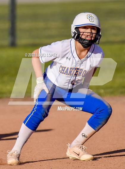 Thumbnail 2 in Bonita @ Charter Oak photogallery.