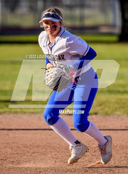 Thumbnail 3 in Bonita @ Charter Oak photogallery.