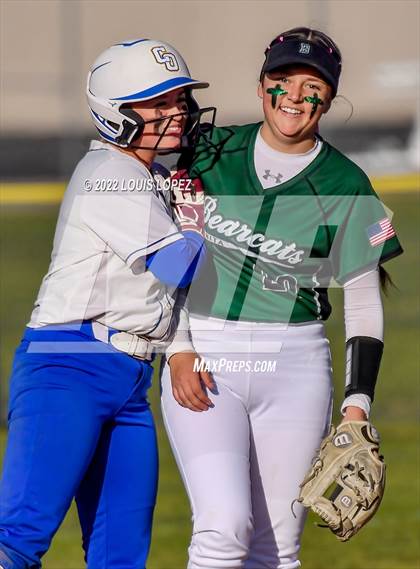 Thumbnail 2 in Bonita @ Charter Oak photogallery.