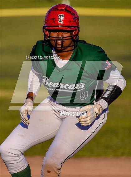 Thumbnail 2 in Bonita @ Charter Oak photogallery.