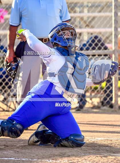Thumbnail 2 in Bonita @ Charter Oak photogallery.