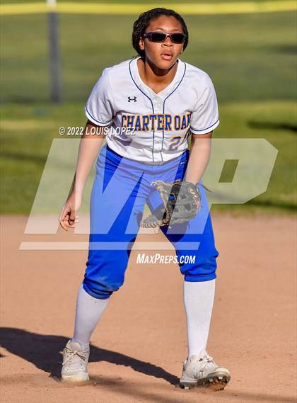 Thumbnail 2 in Bonita @ Charter Oak photogallery.