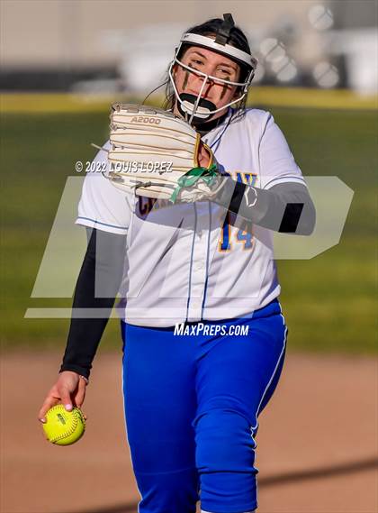 Thumbnail 1 in Bonita @ Charter Oak photogallery.