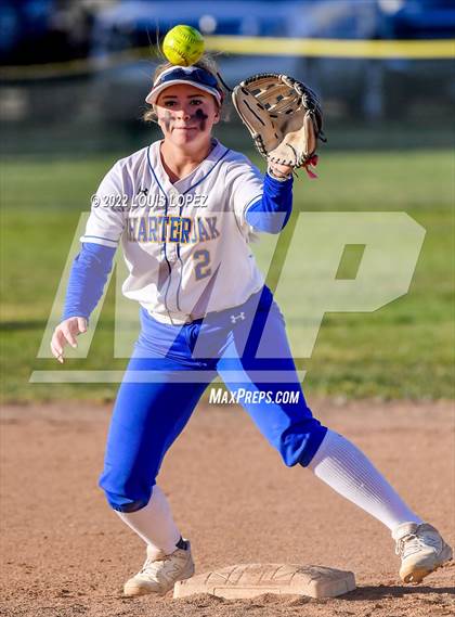 Thumbnail 1 in Bonita @ Charter Oak photogallery.