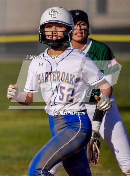 Thumbnail 1 in Bonita @ Charter Oak photogallery.