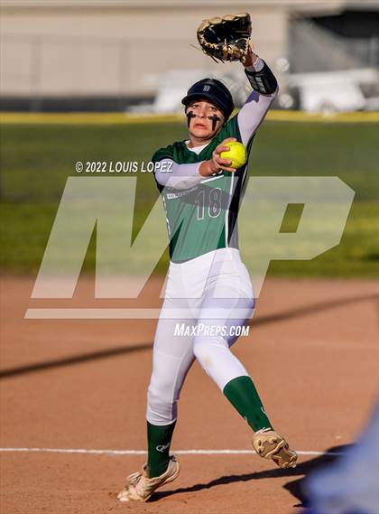 Thumbnail 3 in Bonita @ Charter Oak photogallery.