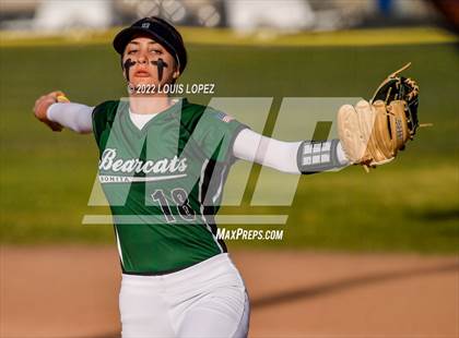 Thumbnail 3 in Bonita @ Charter Oak photogallery.