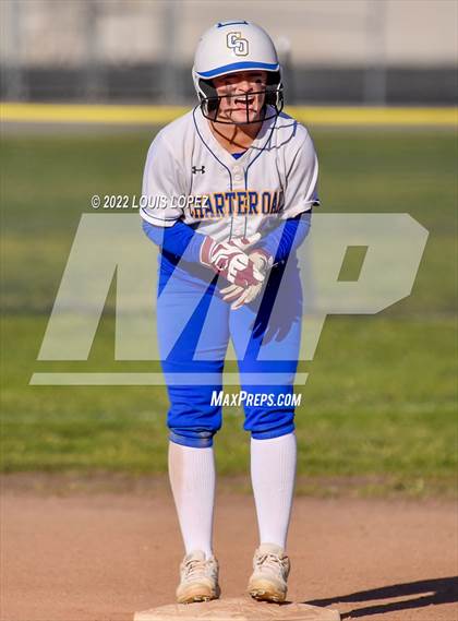 Thumbnail 1 in Bonita @ Charter Oak photogallery.