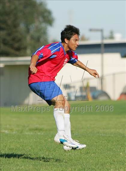 Thumbnail 1 in Tracy vs East Union (Sierra Tournament) photogallery.