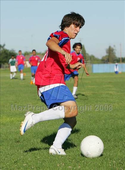 Thumbnail 1 in Tracy vs East Union (Sierra Tournament) photogallery.