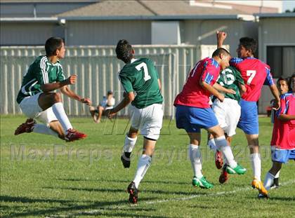 Thumbnail 2 in Tracy vs East Union (Sierra Tournament) photogallery.