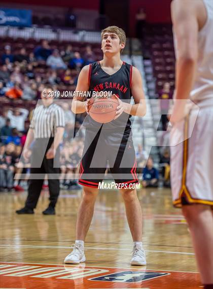 Thumbnail 2 in New Canaan vs. Granby Memorial (CIAC D4 Final) photogallery.