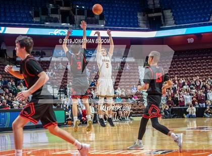 Thumbnail 2 in New Canaan vs. Granby Memorial (CIAC D4 Final) photogallery.