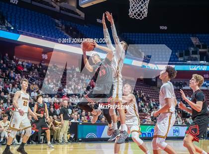 Thumbnail 1 in New Canaan vs. Granby Memorial (CIAC D4 Final) photogallery.