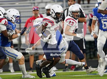 Thumbnail 2 in JV: Life Waxahachie vs Van Alstyne photogallery.