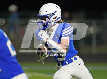 Thumbnail 3 in JV: Life Waxahachie vs Van Alstyne photogallery.