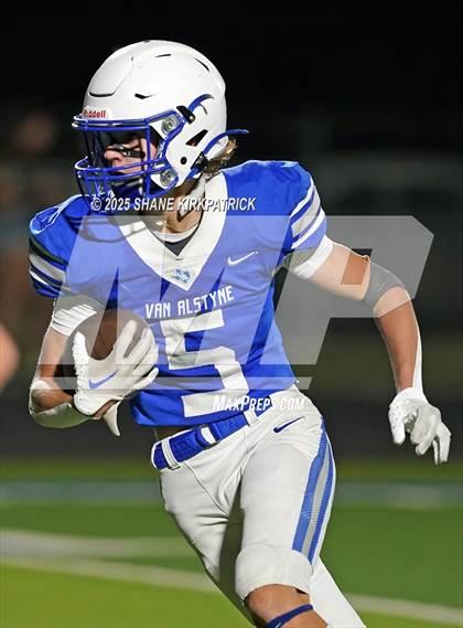 Thumbnail 1 in JV: Life Waxahachie vs Van Alstyne photogallery.