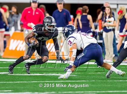 Thumbnail 2 in Martin vs. Allen (UIL 6A Regional Playoff) photogallery.