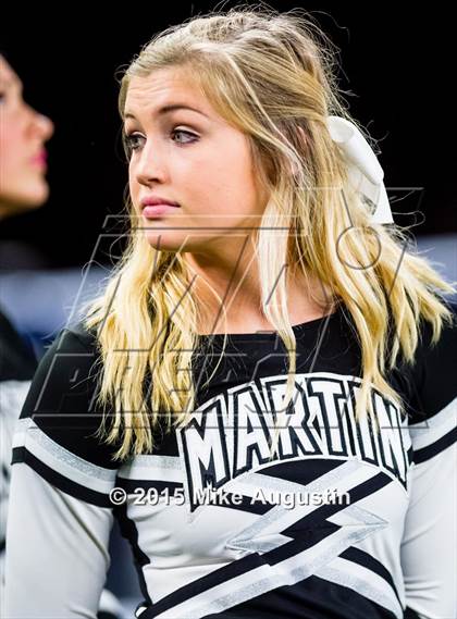 Thumbnail 2 in Martin vs. Allen (UIL 6A Regional Playoff) photogallery.