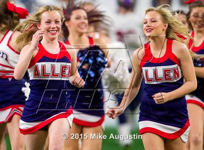 Thumbnail 2 in Martin vs. Allen (UIL 6A Regional Playoff) photogallery.