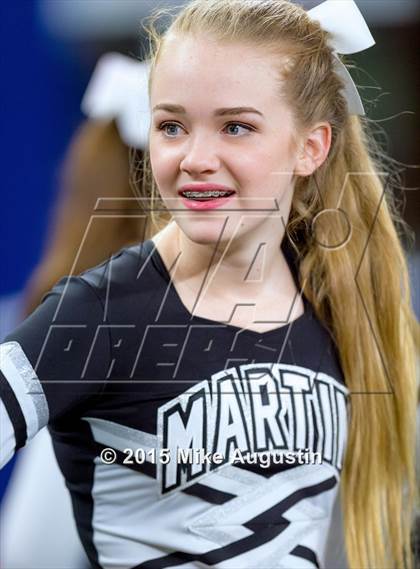 Thumbnail 1 in Martin vs. Allen (UIL 6A Regional Playoff) photogallery.