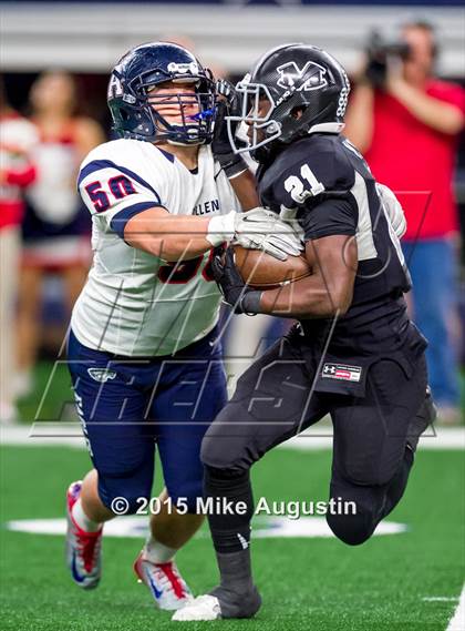 Thumbnail 2 in Martin vs. Allen (UIL 6A Regional Playoff) photogallery.