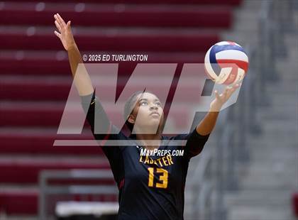 Thumbnail 3 in Creekview @ Lassiter photogallery.