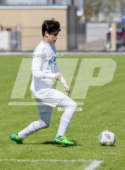 Thumbnail 1 in Loyola College Prep vs. Vandebilt Catholic (LHSAA D3 Semifinal) photogallery.