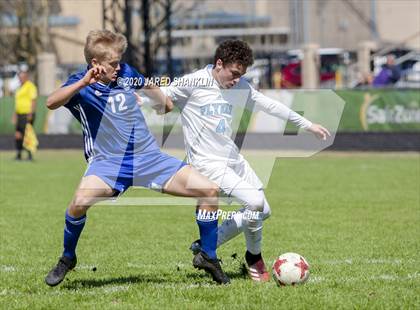 Thumbnail 3 in Loyola College Prep vs. Vandebilt Catholic (LHSAA D3 Semifinal) photogallery.