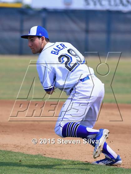 Thumbnail 2 in El Camino Real vs. Bishop O'Dowd (65th Annual San Diego Lions Tournament) photogallery.