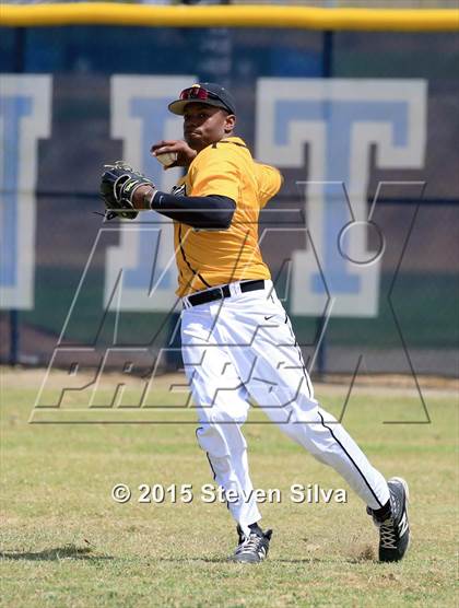 Thumbnail 1 in El Camino Real vs. Bishop O'Dowd (65th Annual San Diego Lions Tournament) photogallery.