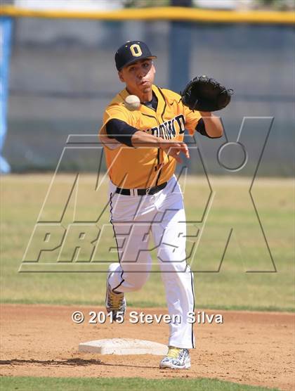 Thumbnail 3 in El Camino Real vs. Bishop O'Dowd (65th Annual San Diego Lions Tournament) photogallery.